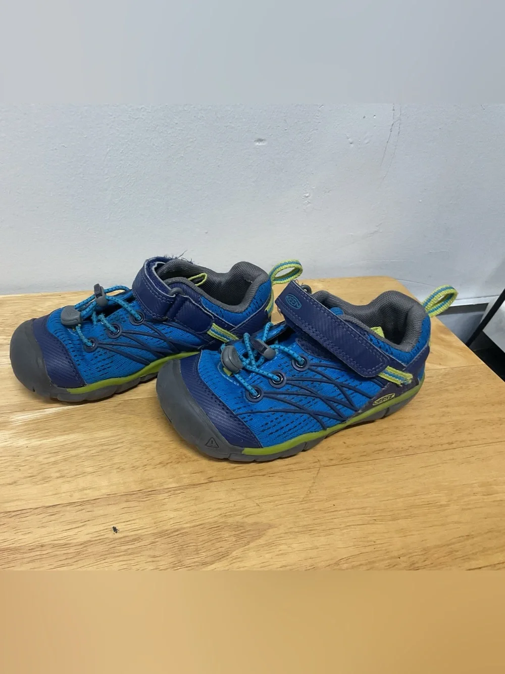 Keen shoes have